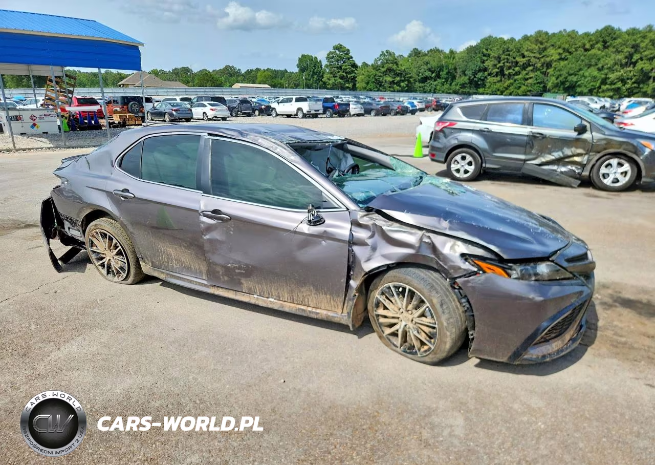 2024 Toyota Camry Hybrid Se VIN:4T1G31AK5RU071854 - 4