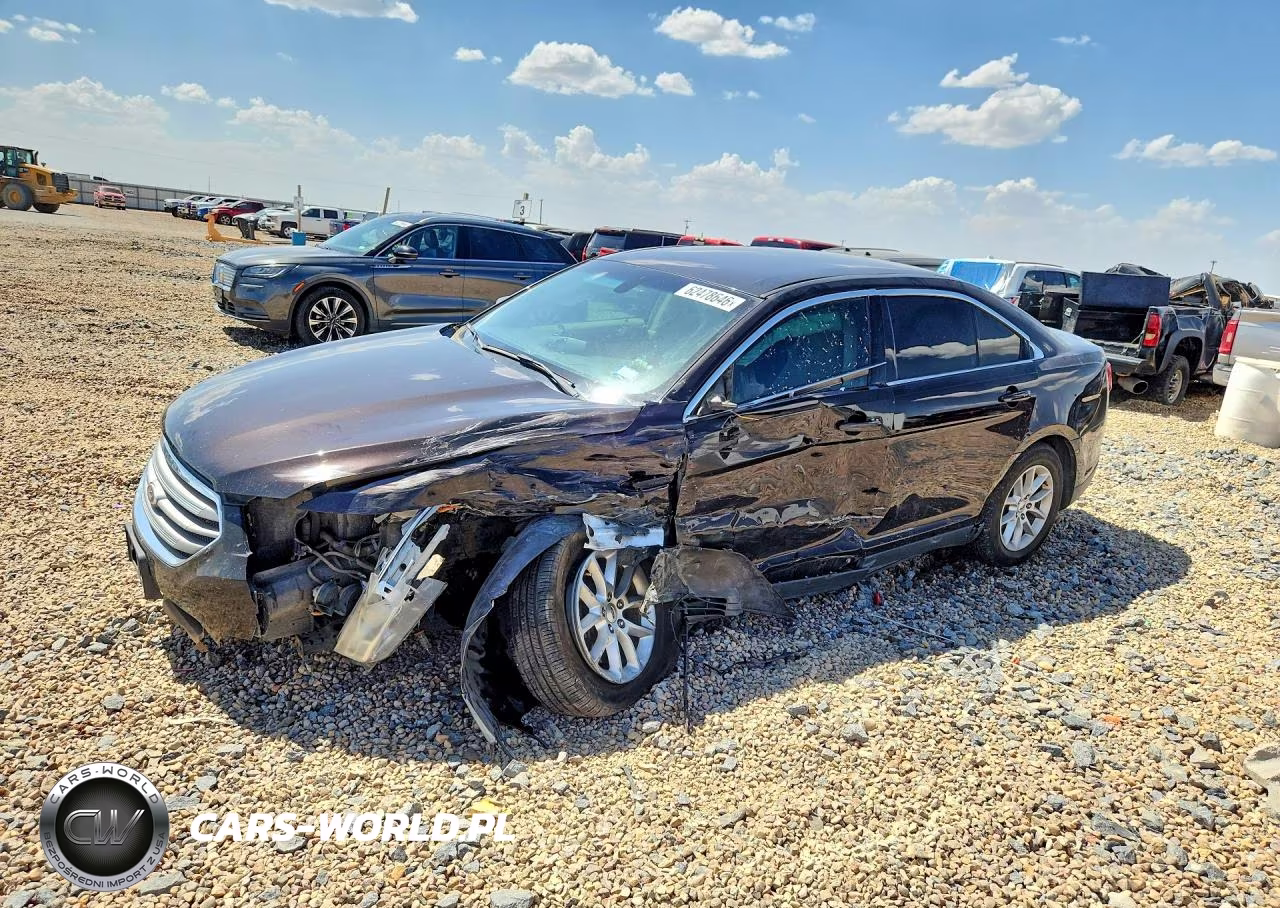 2013 Ford Taurus Se