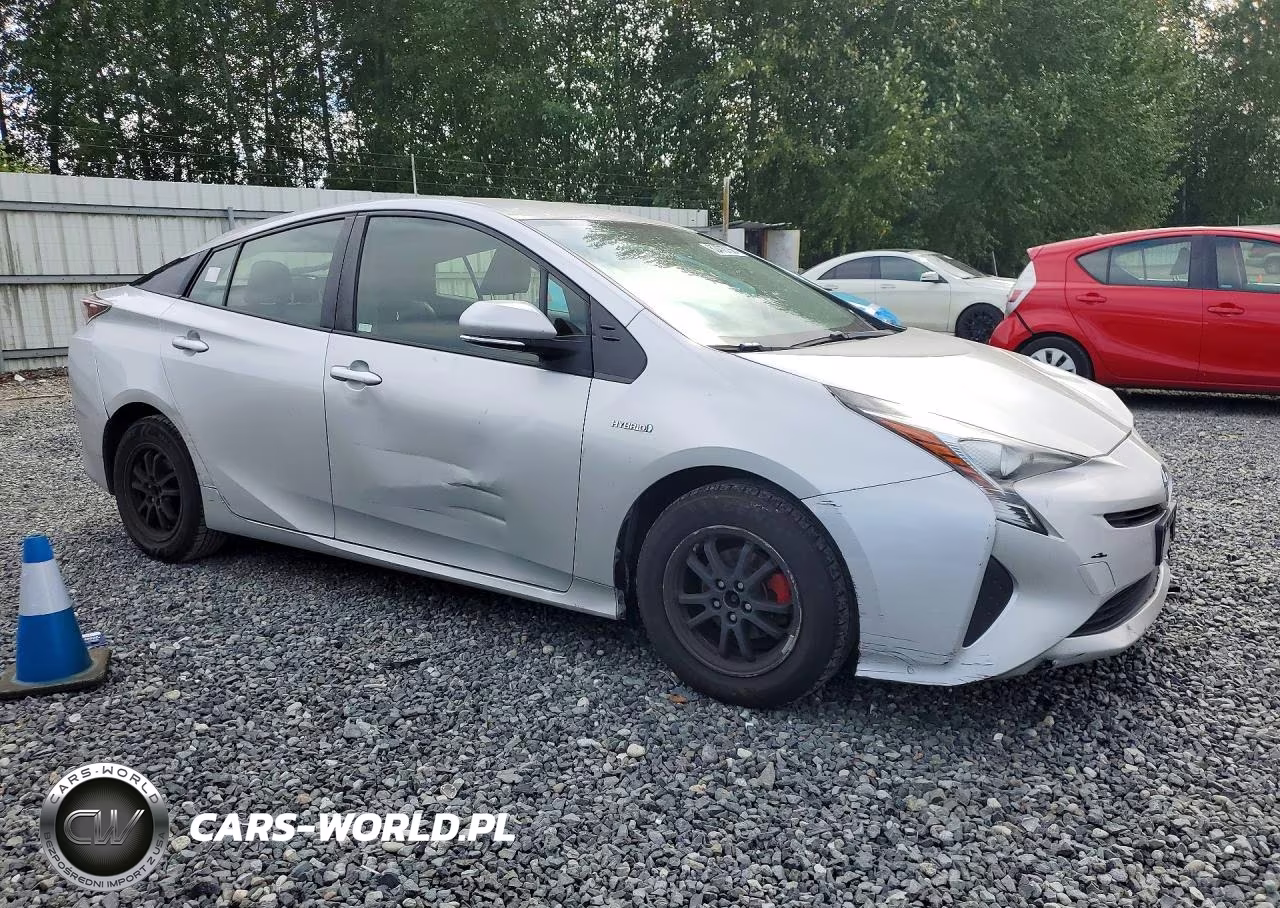 2016 Toyota Prius Two VIN:JTDKBRFUXG3516375 - 4