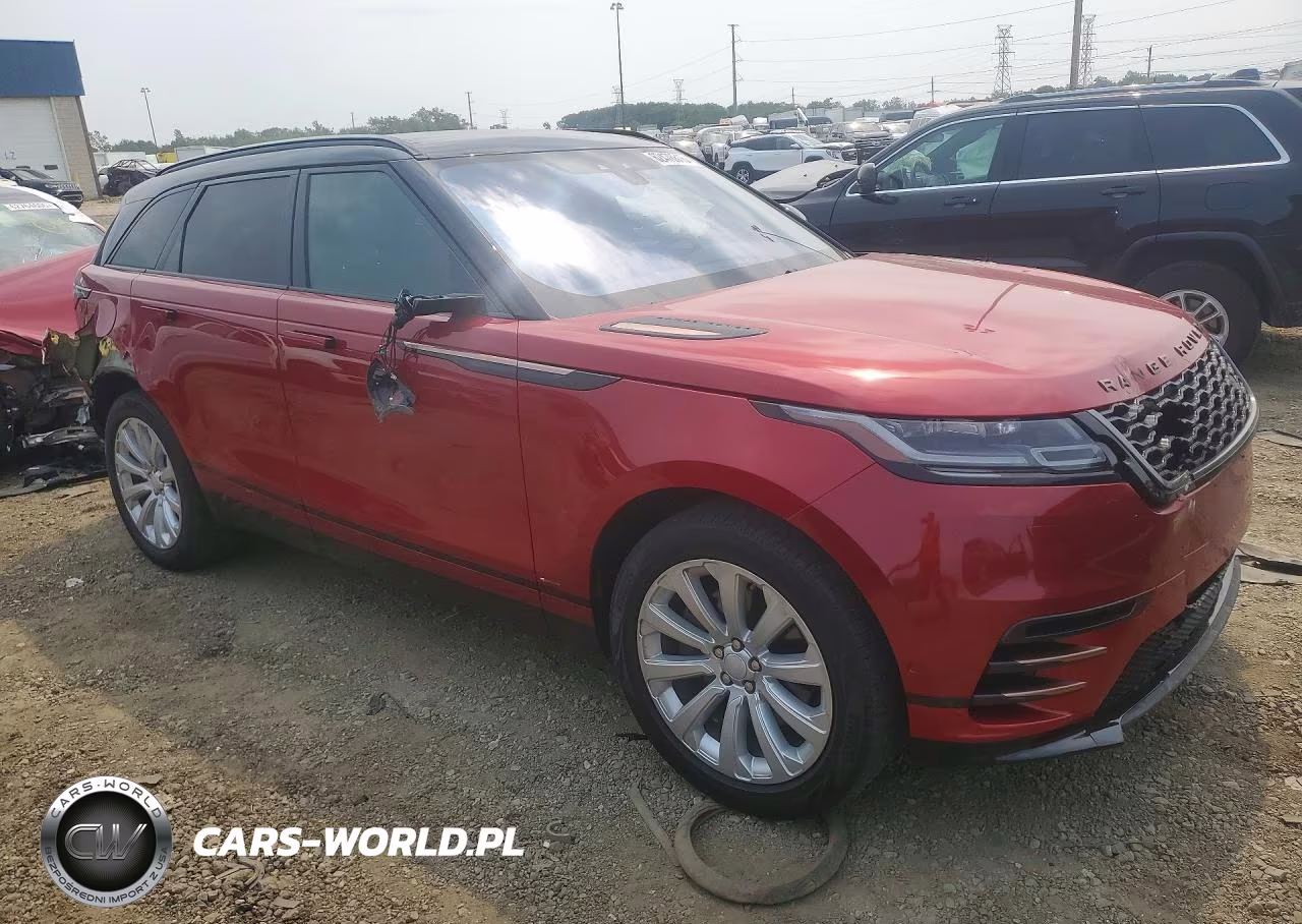 2018 Land Rover Range Rover Velar R-Dynamic Se VIN:SALYL2RV5JA724050 - 4