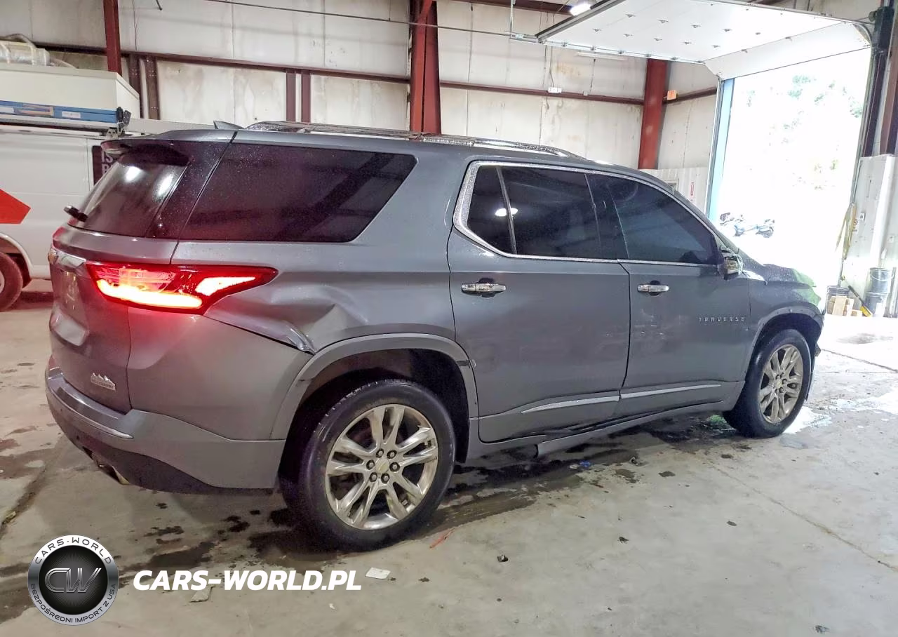 2021 Chevrolet Traverse High Country VIN:1GNEVNKW2MJ202335 - 3