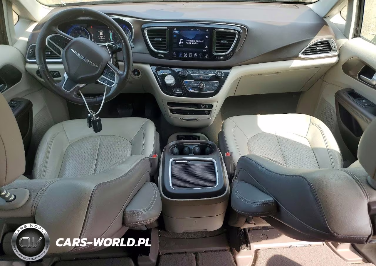 2018 Chrysler Pacifica Touring L Plus VIN:2C4RC1EG7JR114014 - 8