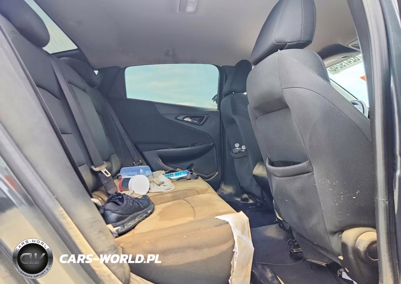 2017 Chevrolet Malibu VIN:1G1ZC5ST8HF128815 - 10