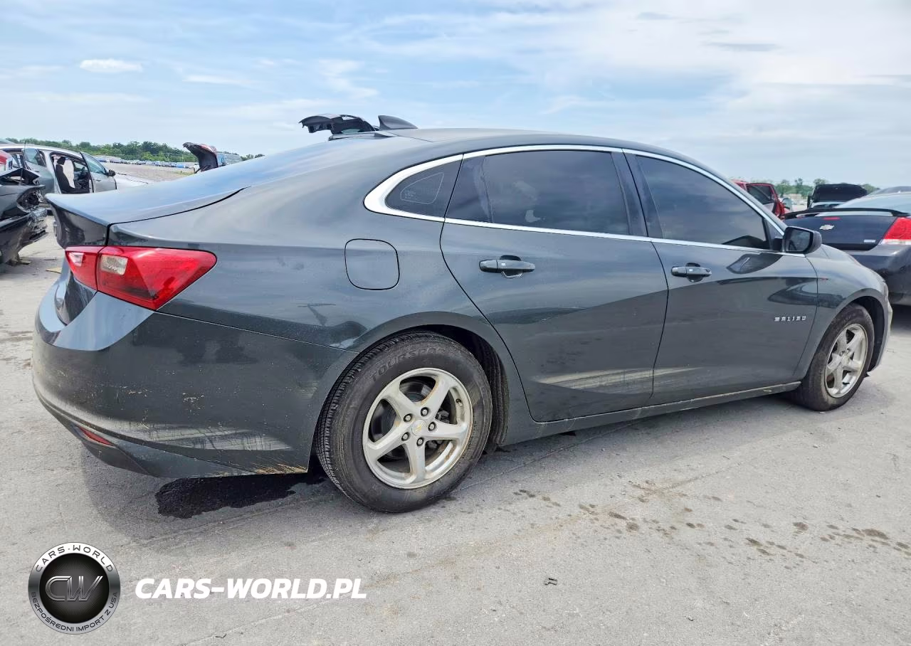 2017 Chevrolet Malibu VIN:1G1ZC5ST8HF128815 - 3