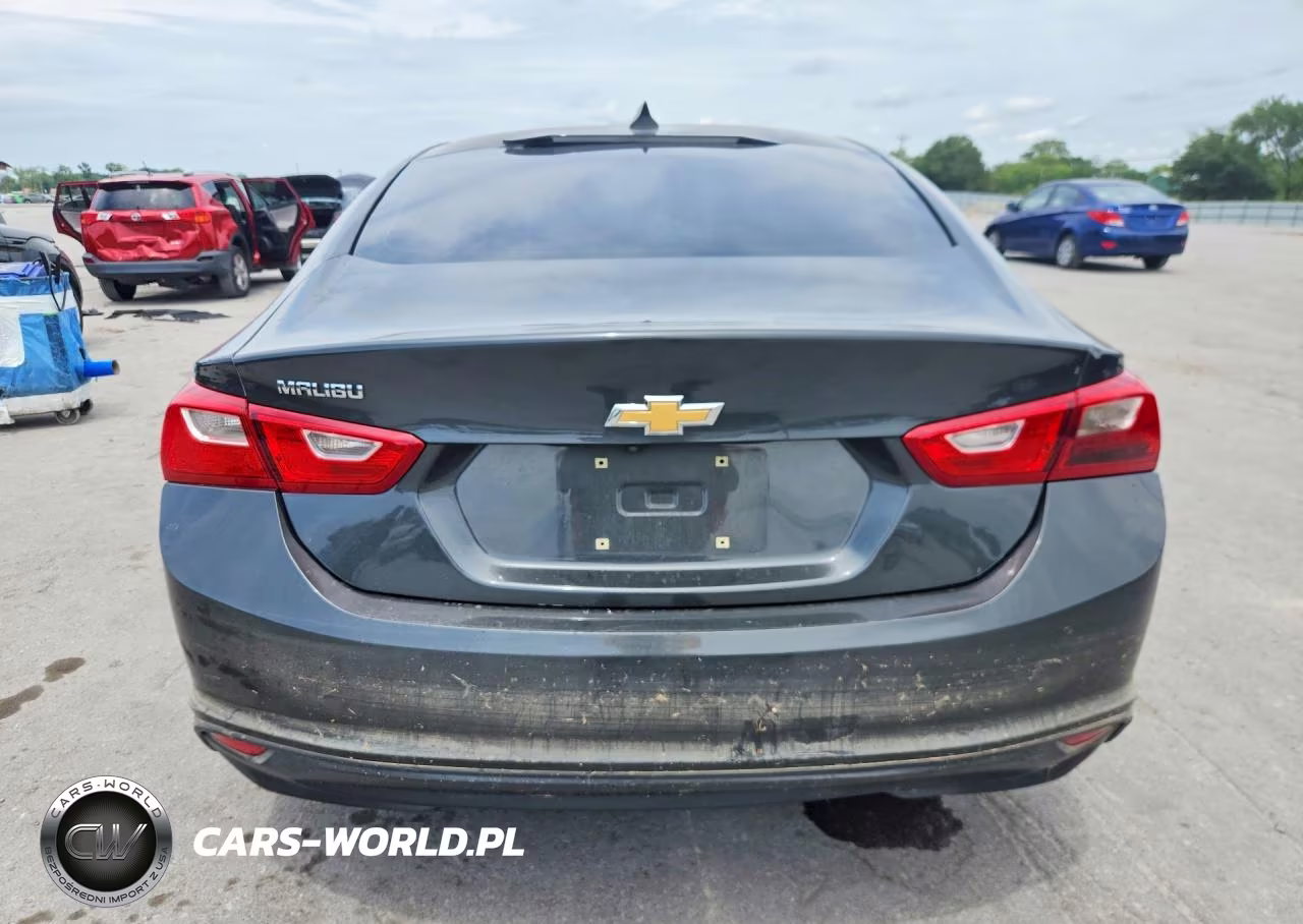 2017 Chevrolet Malibu VIN:1G1ZC5ST8HF128815 - 6