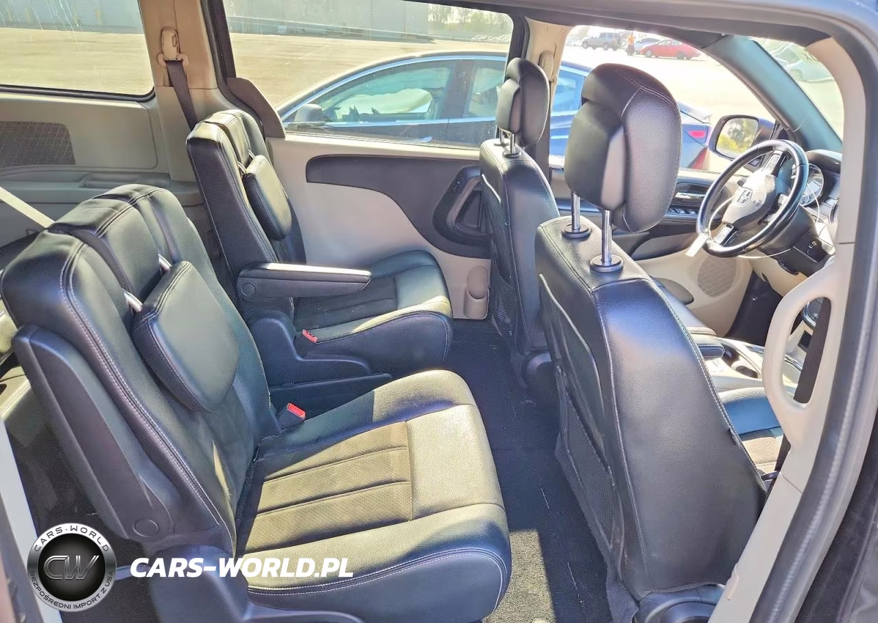 2019 Dodge Grand Caravan Sxt VIN:2C4RDGCG1KR642913 - 10