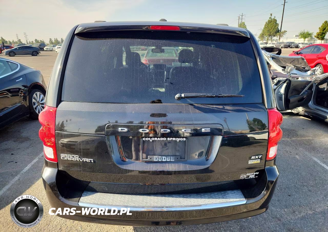 2019 Dodge Grand Caravan Sxt VIN:2C4RDGCG1KR642913 - 6
