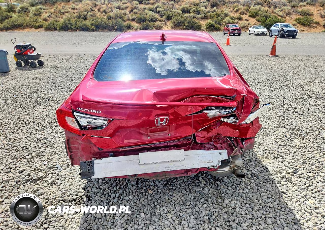 2018 Honda Accord Sport VIN:1HGCV1F30JA131464 - 6