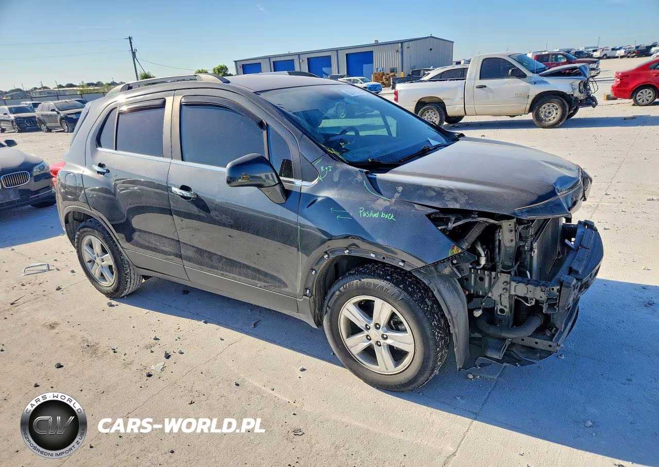 2018 Chevrolet Trax 1Lt VIN:3GNCJLSB4JL337163 - 4