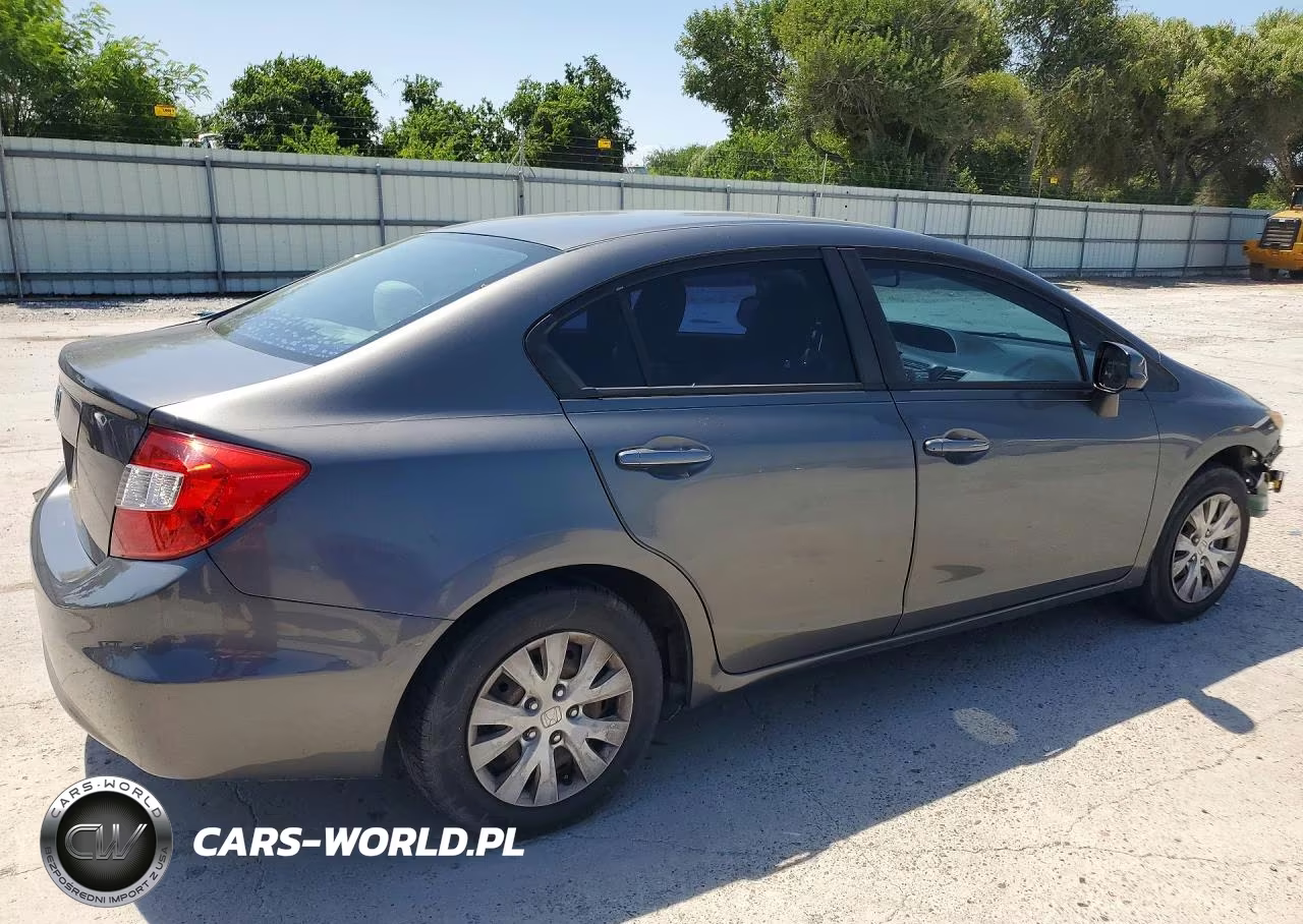 2012 Honda Civic Lx VIN:2HGFB2F50CH611635 - 3