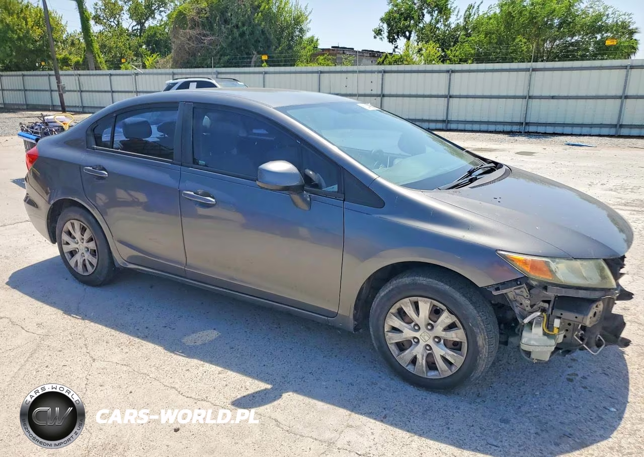 2012 Honda Civic Lx VIN:2HGFB2F50CH611635 - 4
