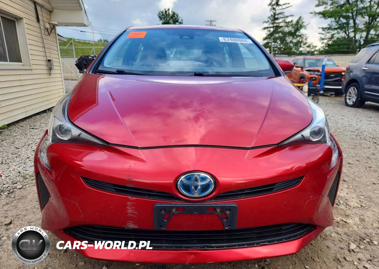 2016 Toyota Prius Four VIN:JTDKARFUXG3505041 - 5