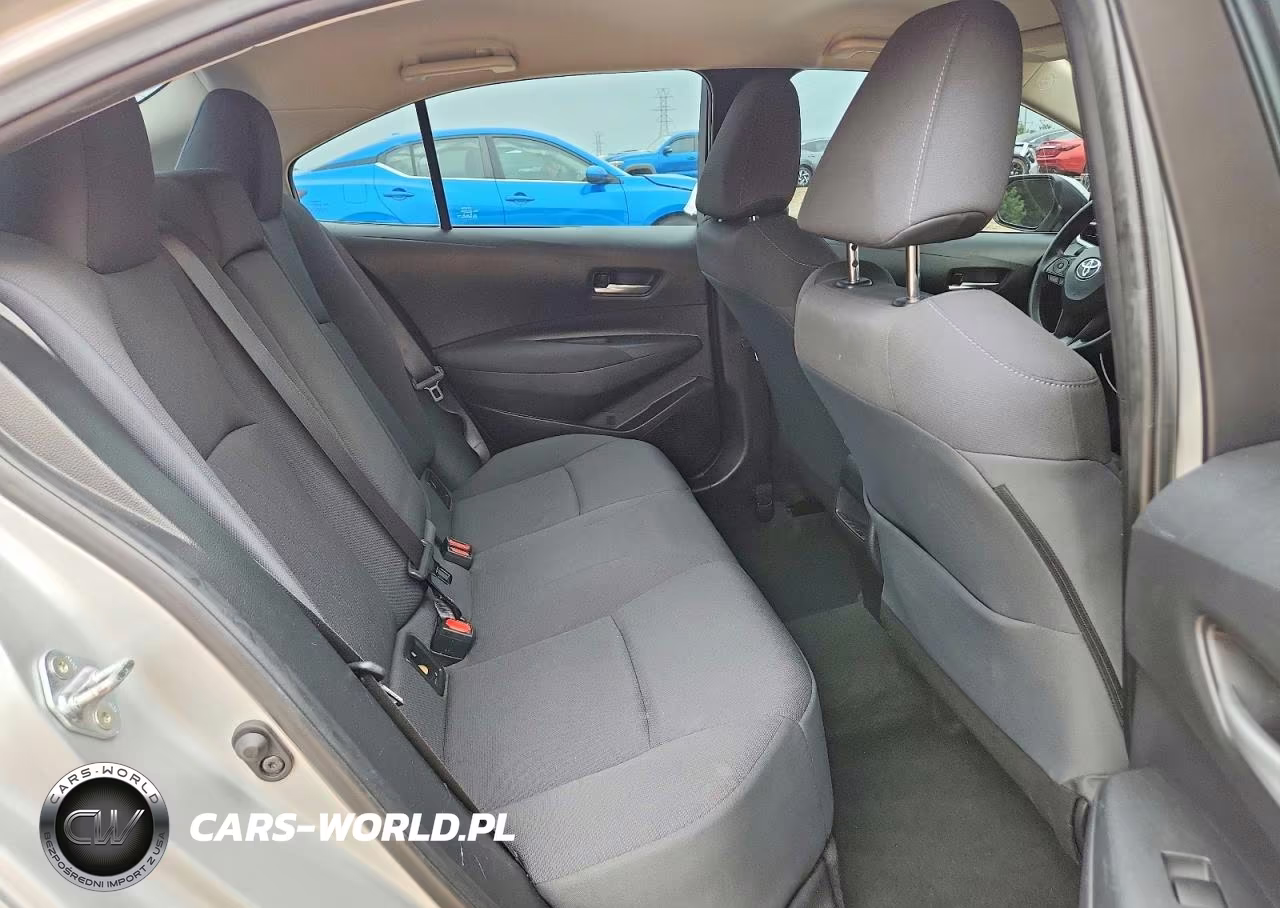 2020 Toyota Corolla Le VIN:5YFEPRAE5LP111315 - 10