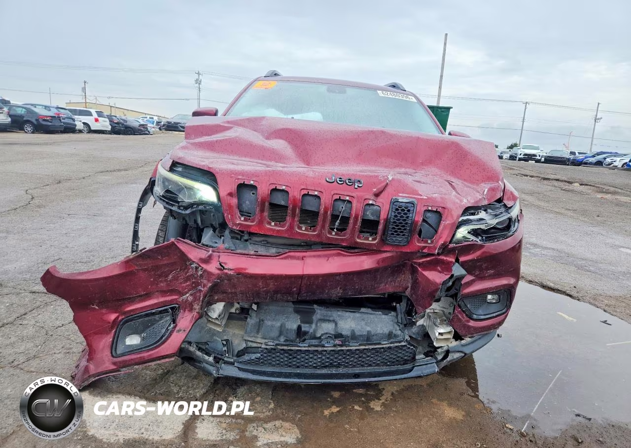 2019 Jeep Cherokee Latitude Plus VIN:1C4PJMLX7KD299137 - 5