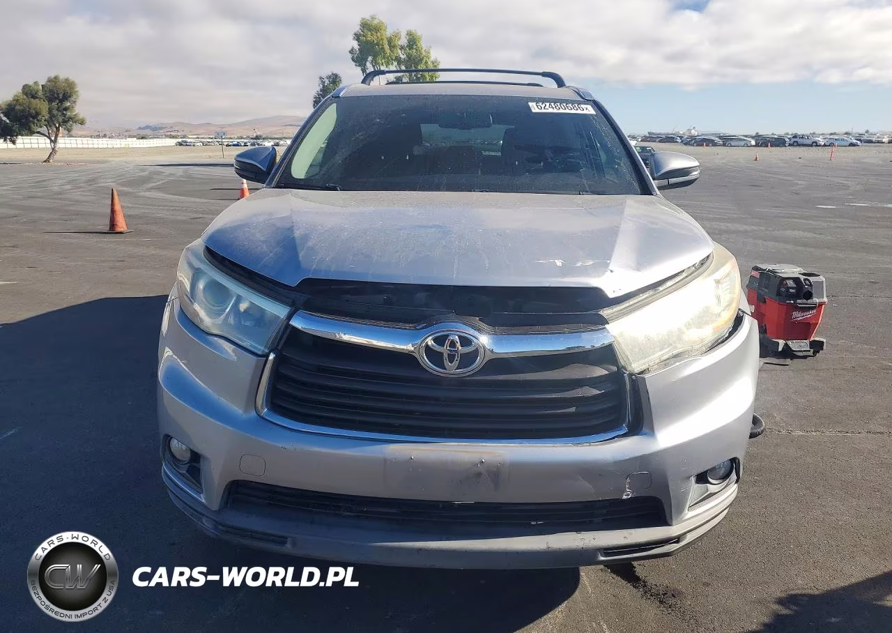 2015 Toyota Highlander Xle VIN:5TDJKRFH7FS113417 - 5