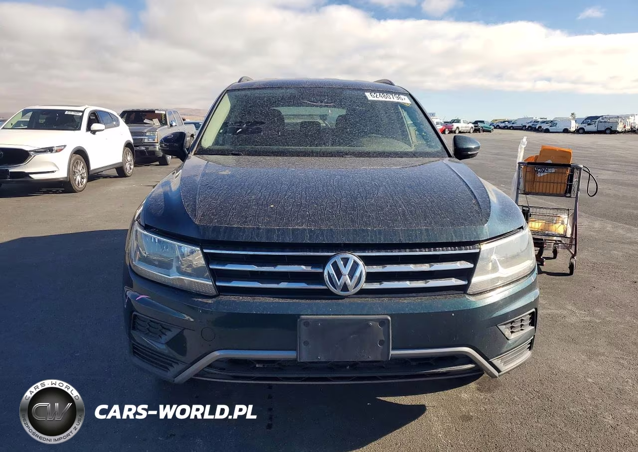 2018 Volkswagen Tiguan S VIN:3VV1B7AX5JM109668 - 5