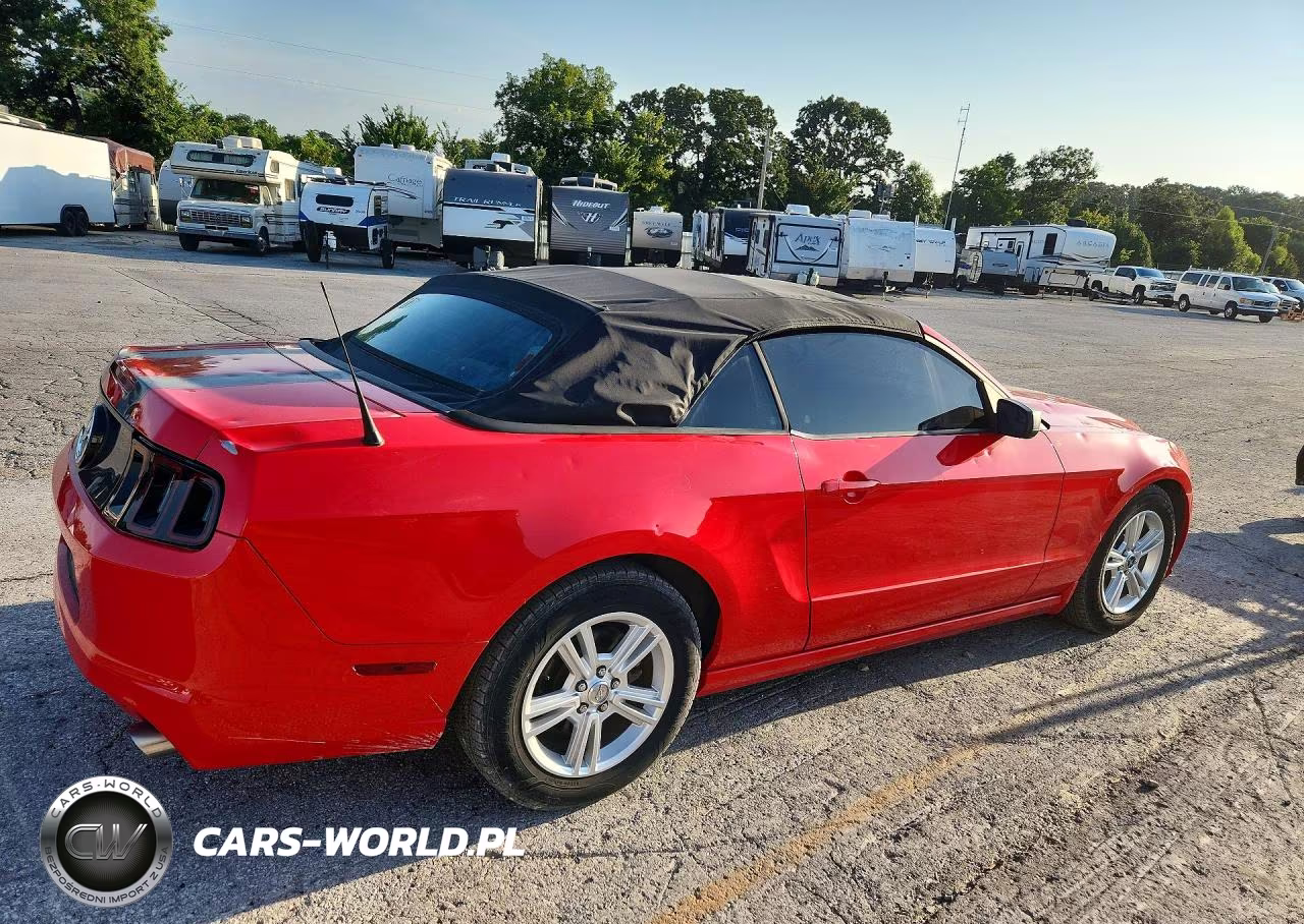 2014 Ford Mustang VIN:1ZVBP8EMXE5211065 - 3