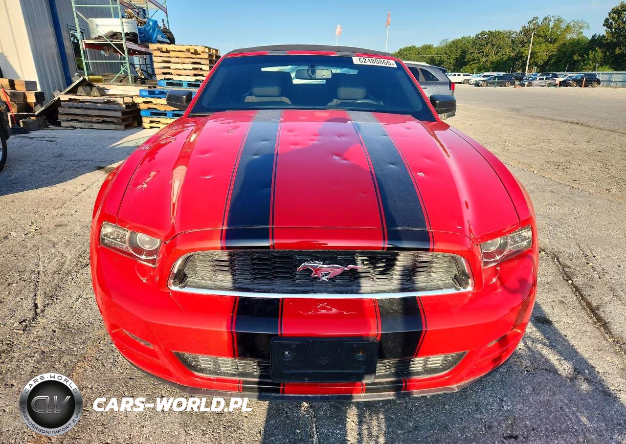 2014 Ford Mustang VIN:1ZVBP8EMXE5211065 - 5