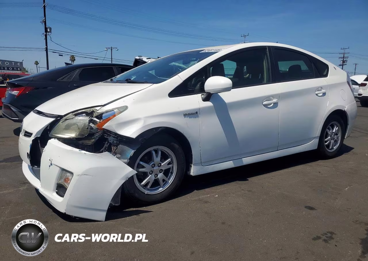 2011 Toyota Prius Two – zdjęcie 1 z 12