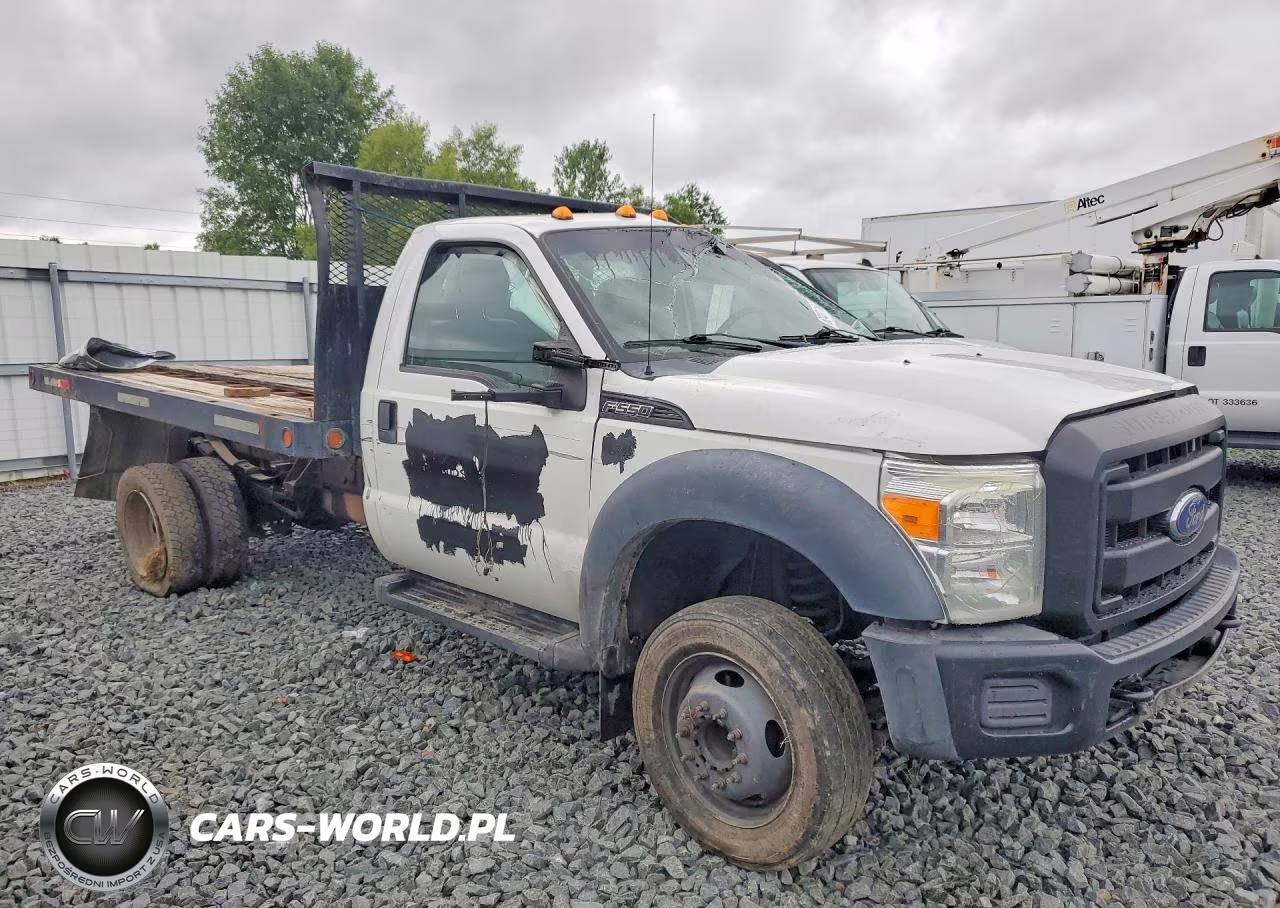 2016 Ford F550 Super Duty VIN:1FDUF5GY6GEB16093 - 4