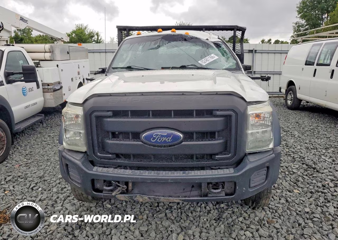 2016 Ford F550 Super Duty VIN:1FDUF5GY6GEB16093 - 5