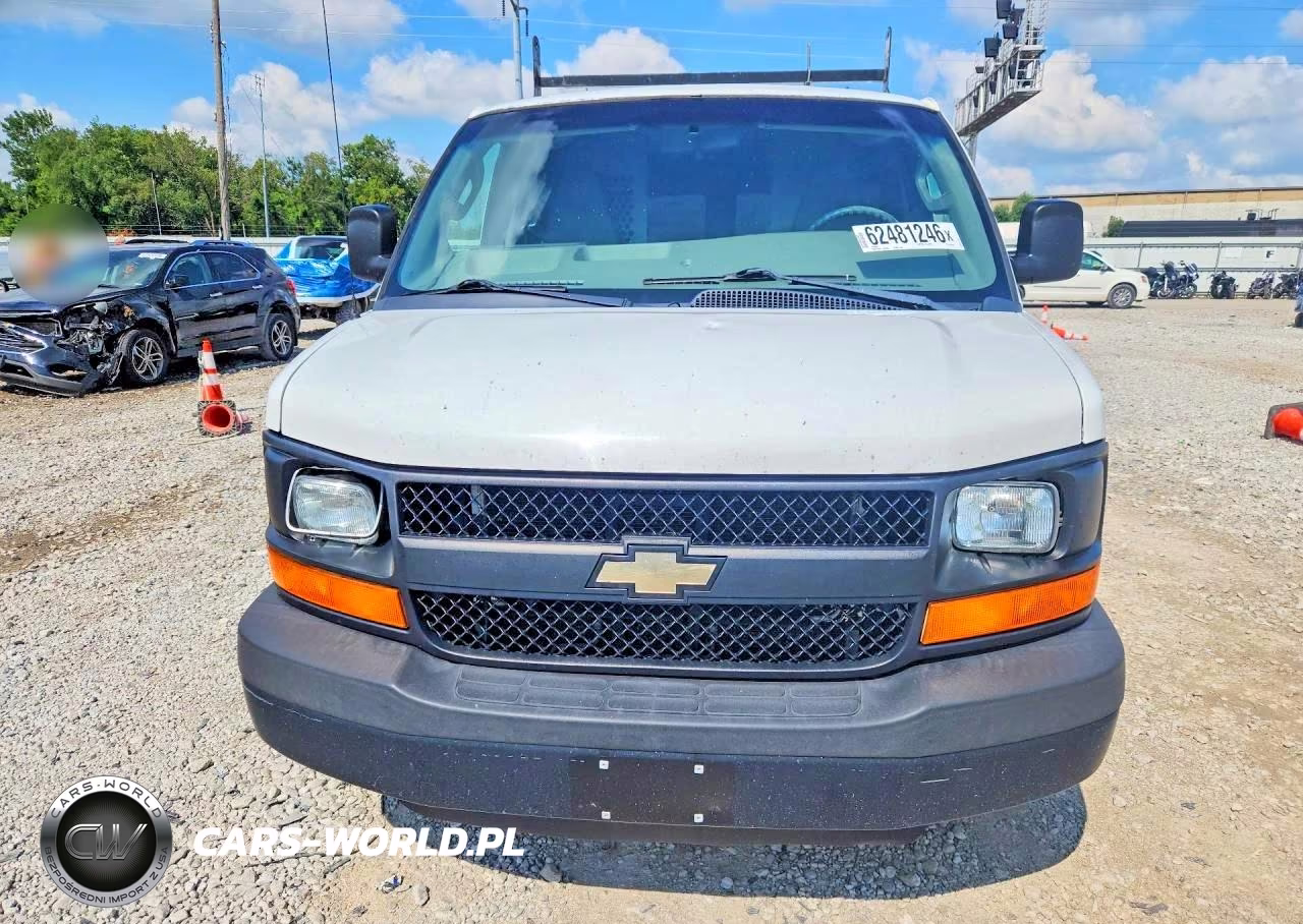 2016 Chevrolet Express G2500 VIN:1GCWGAFF3G1157145 - 5