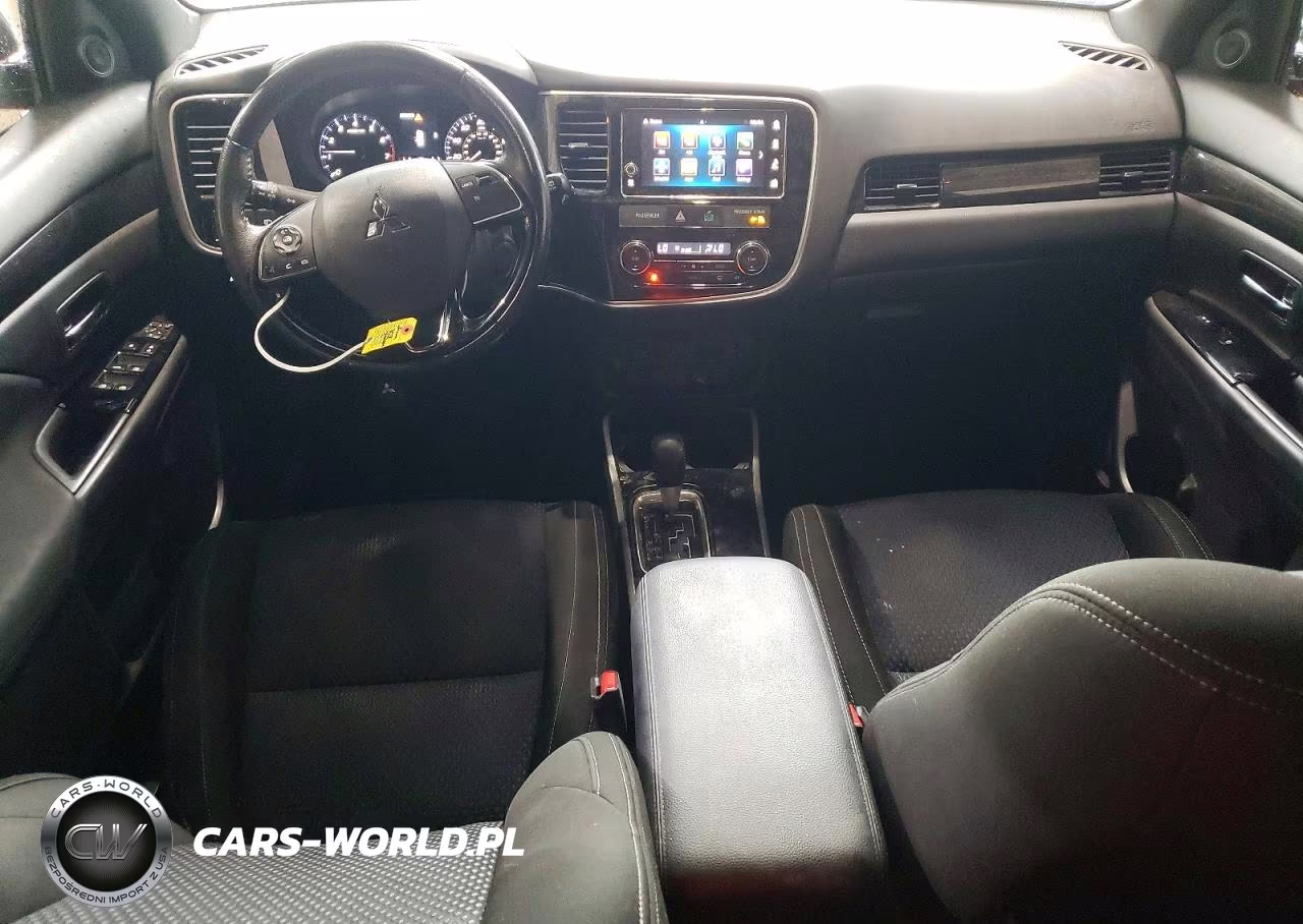 2018 Mitsubishi Outlander Se VIN:JA4AZ3A3XJZ063201 - 8