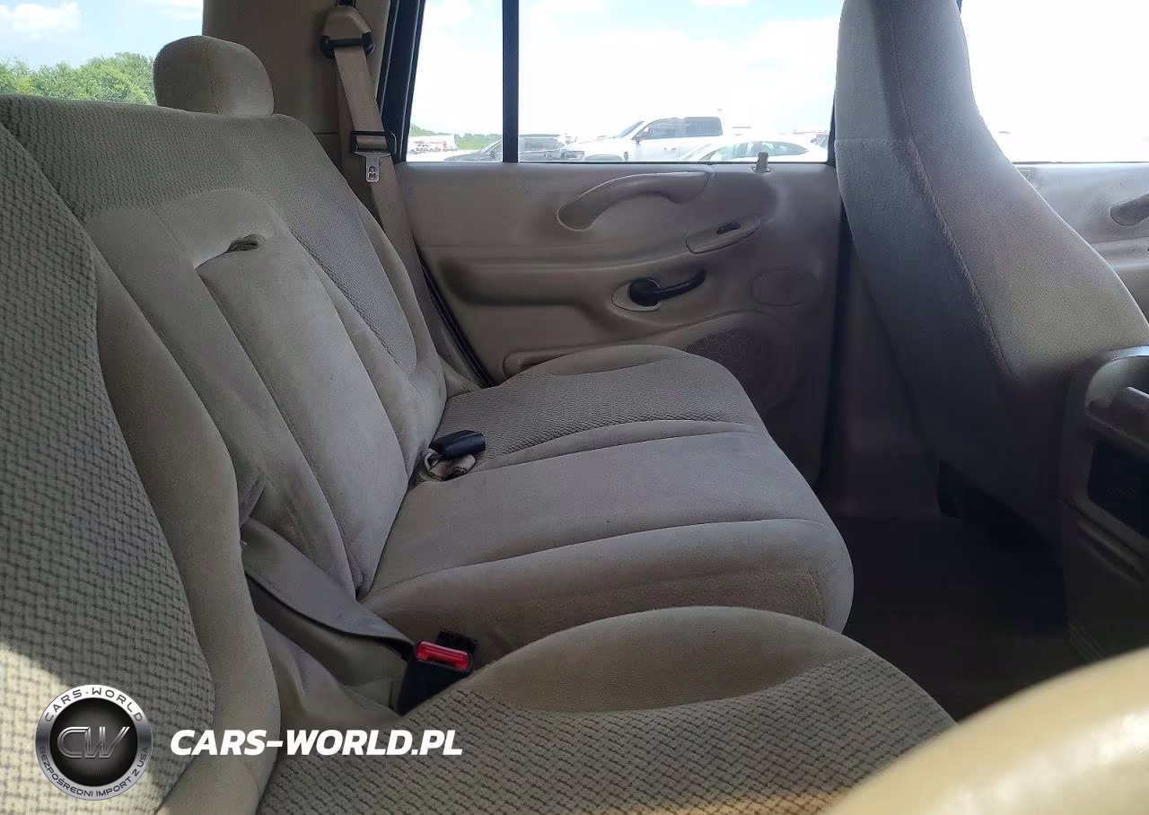 2001 Ford Expedition Xlt VIN:1FMRU15W81LB21823 - 11