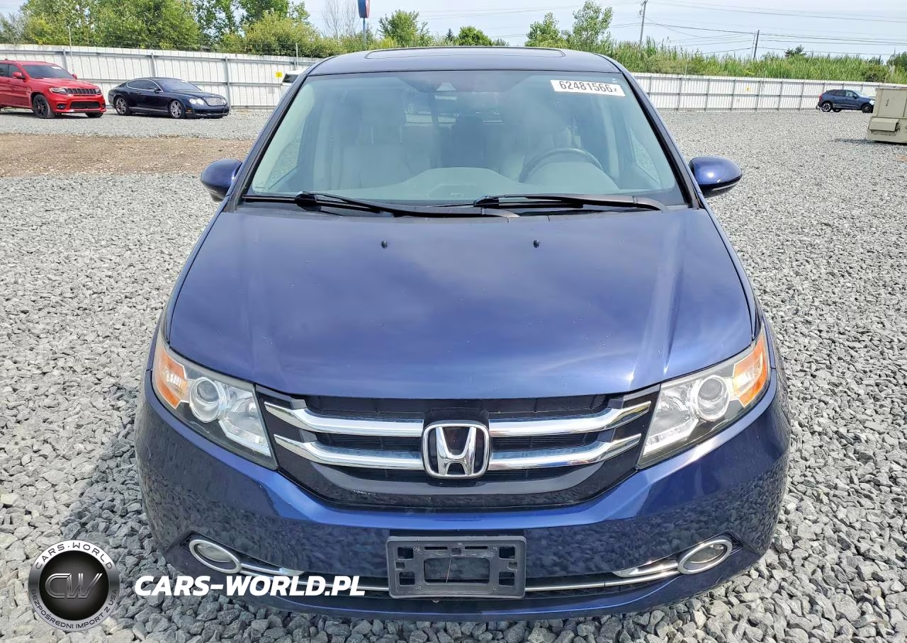 2014 Honda Odyssey Touring VIN:5FNRL5H96EB088740 - 5