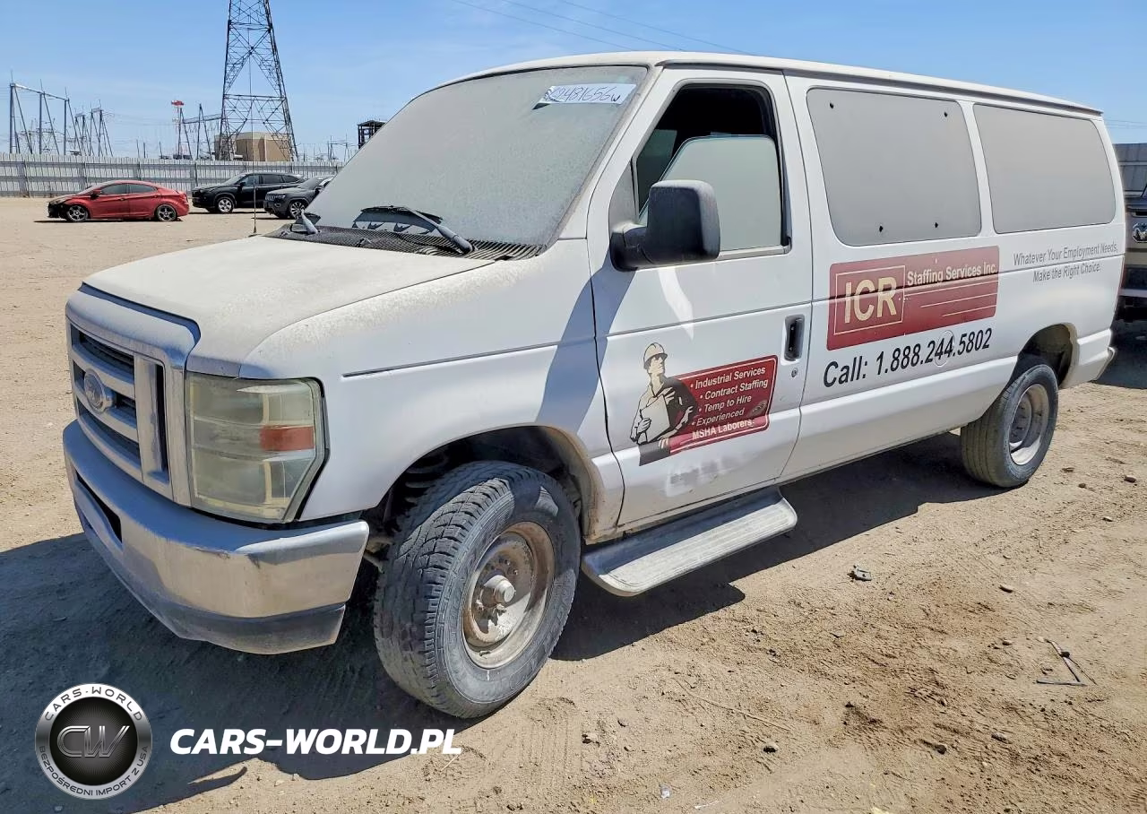 2013 Ford Econoline E350 Super Duty Wagon