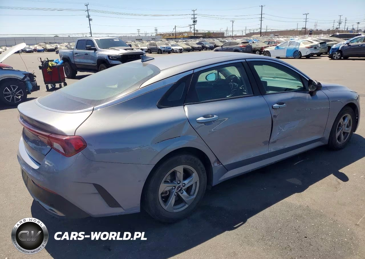 2023 Kia K5 Lxs VIN:5XXG14J21PG179760 - 3