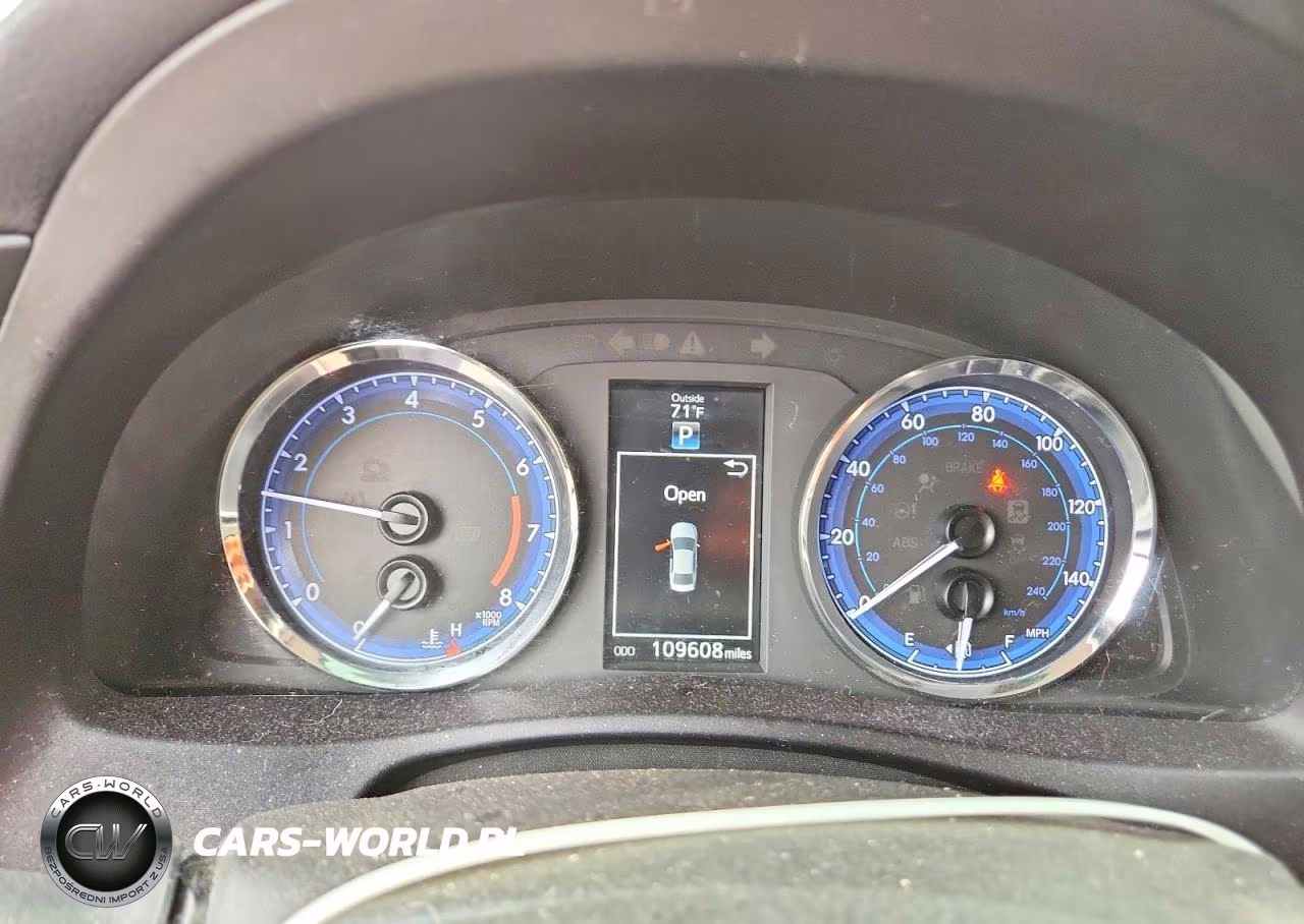 2017 Toyota Corolla Se VIN:5YFBURHE3HP613359 - 9
