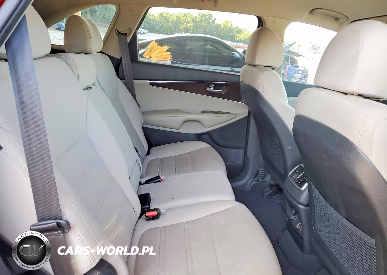 2018 Kia Sorento Lx V6 VIN:5XYPG4A56JG389265 - 11