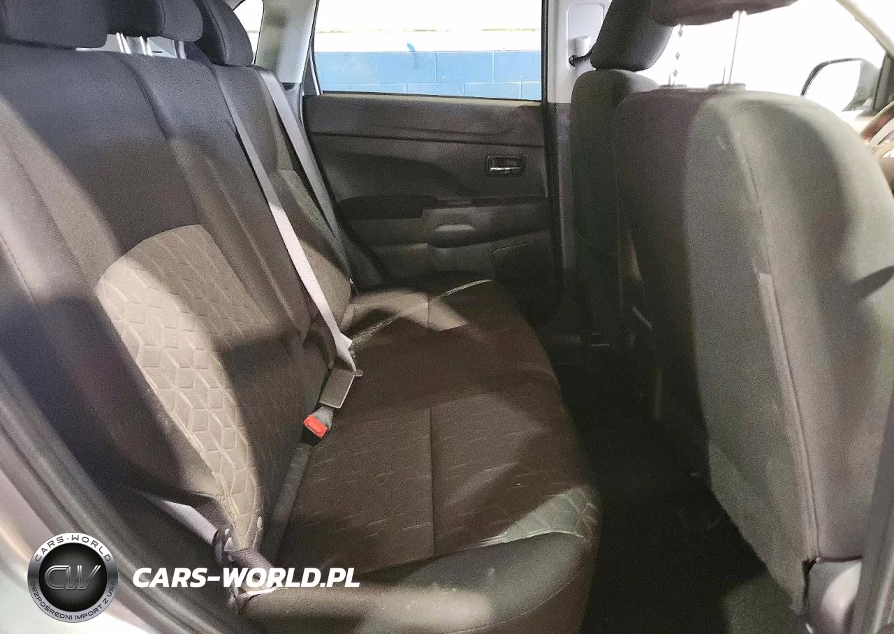 2026 Mitsubishi Outlander Sport S-Se VIN:JA4ARUAU9TU006843 - 11