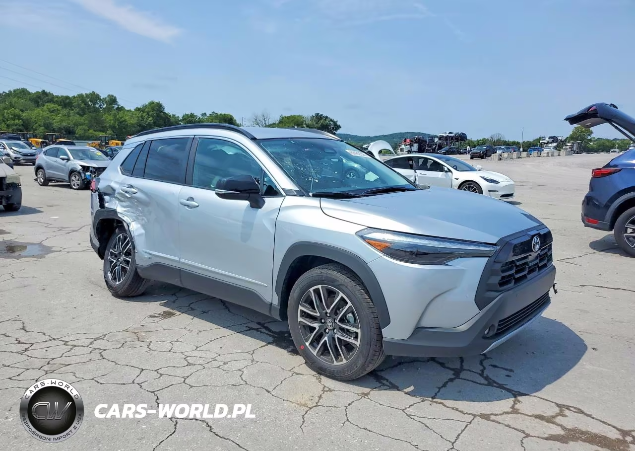 2026 Toyota Corolla Cross Xle VIN:7MUEAABG7TV193502 - 4