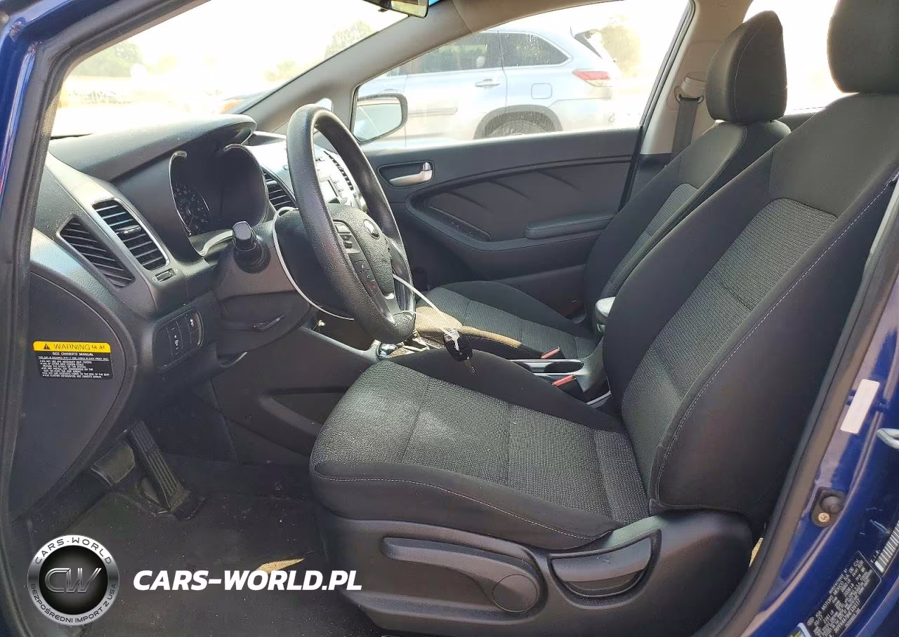 2017 Kia Forte Lx VIN:3KPFK4A79HE139117 - 7