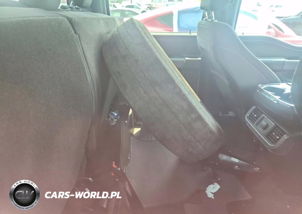 2025 Ford F150 Xlt VIN:1FTFW3LD0SFB15979 - 10