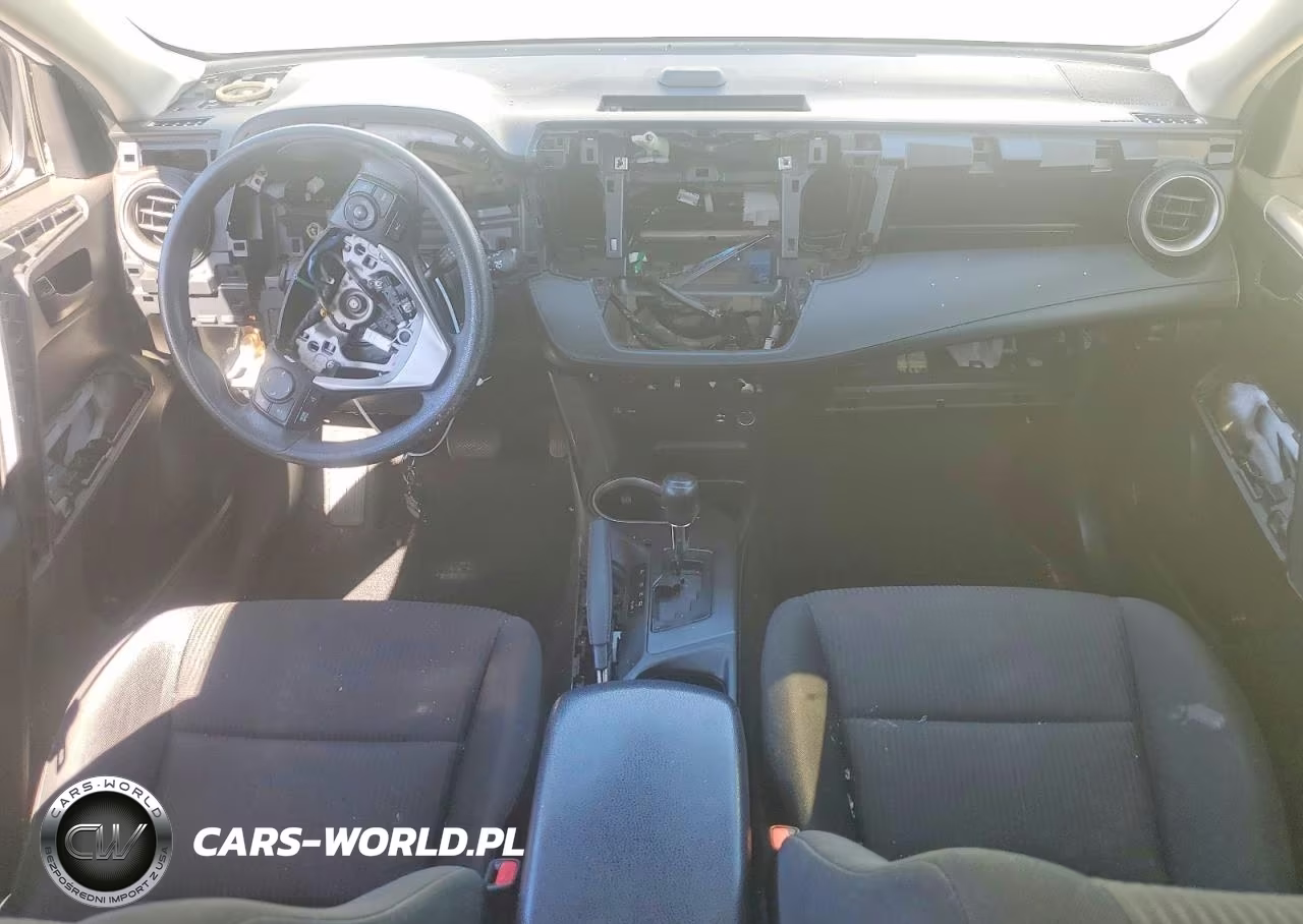 2018 Toyota Rav4 Le VIN:JTMZFREVXJJ167881 - 8