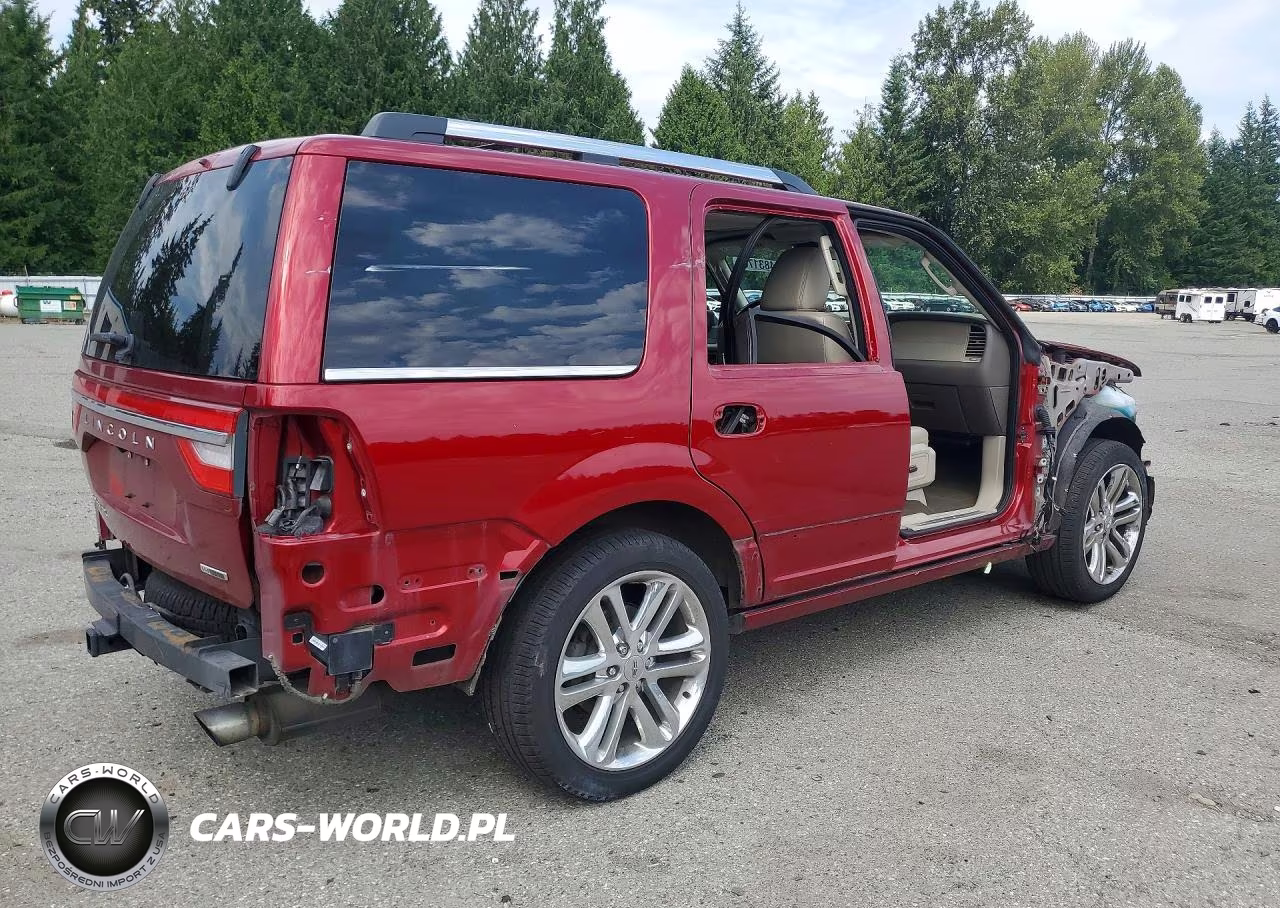 2015 Lincoln Navigator VIN:5LMJJ2JT1FEJ13188 - 3