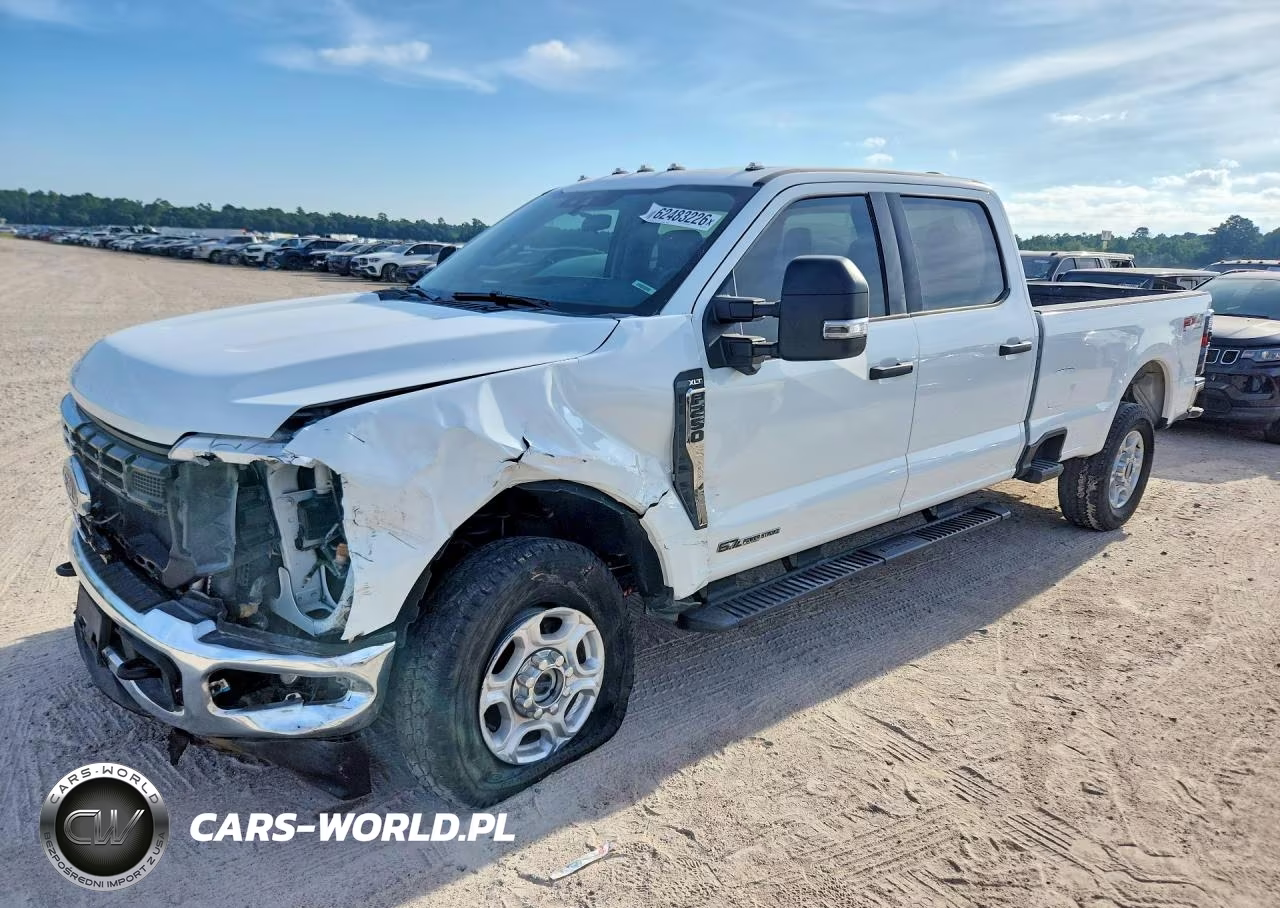 2025 Ford F250 Super Duty – zdjęcie 1 z 12