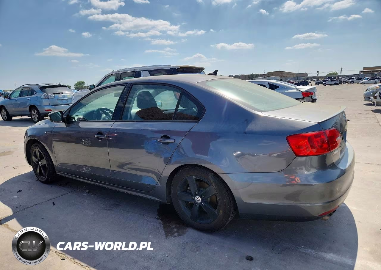 2012 Volkswagen Jetta Tdi VIN:3VWLL7AJ6CM017582 - 2