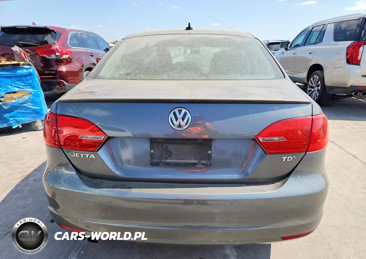 2012 Volkswagen Jetta Tdi VIN:3VWLL7AJ6CM017582 - 6
