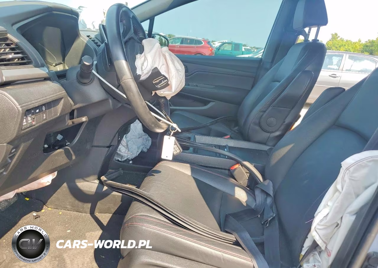 2023 Honda Odyssey Sport-L VIN:5FNRL6H70PB046605 - 7
