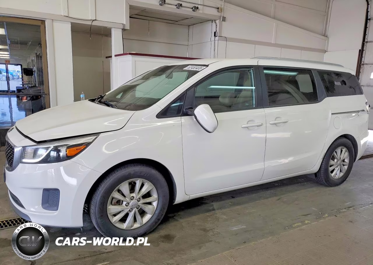 2015 Kia Sedona Lx
