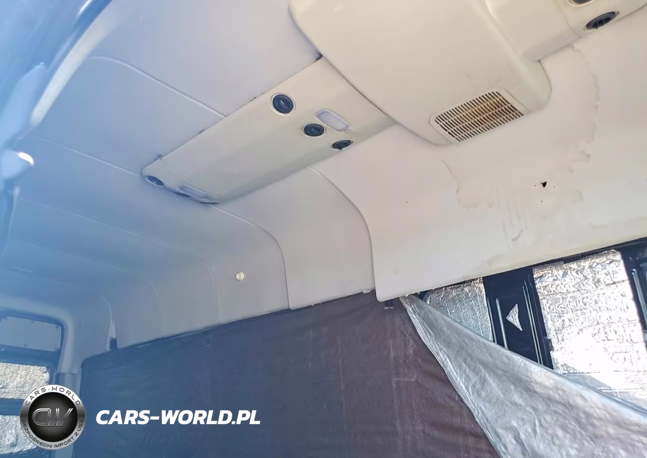 2017 Mercedes-Benz Sprinter 2500 Delivery Van VIN:WD3PE8CD6HP525381 - 11