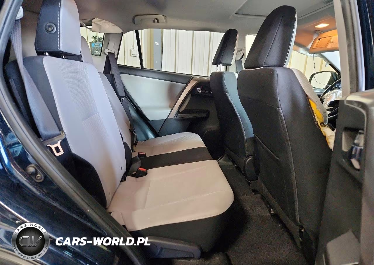2018 Toyota Rav4 Xle VIN:JTMRFREV6JJ245556 - 10