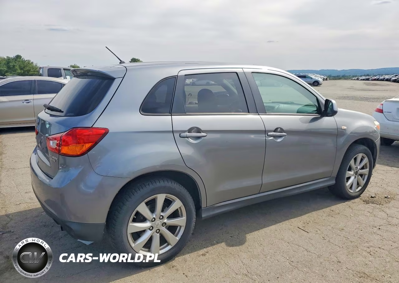2015 Mitsubishi Outlander Sport Es VIN:4A4AR3AU0FE055159 - 3