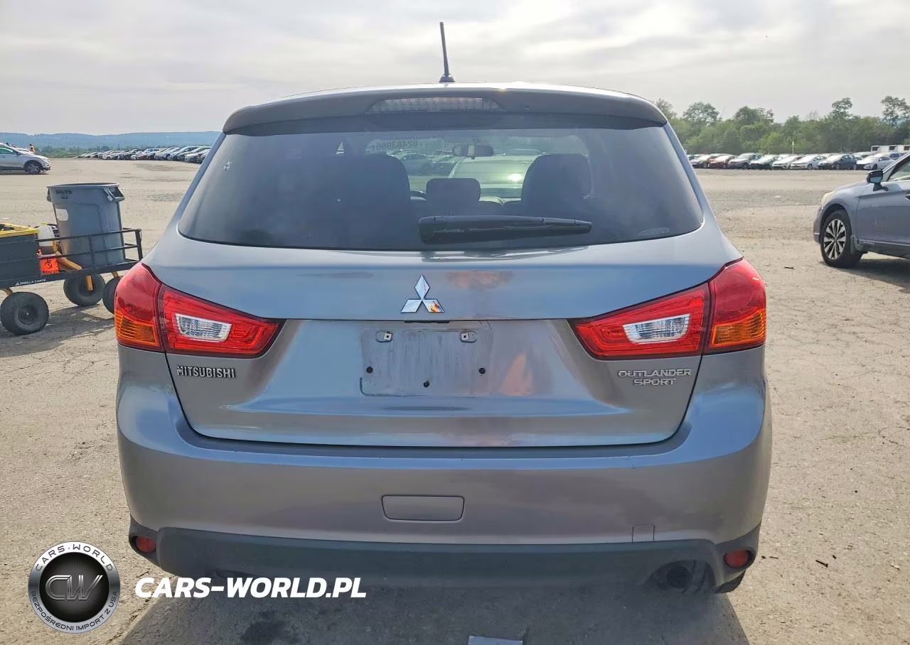2015 Mitsubishi Outlander Sport Es VIN:4A4AR3AU0FE055159 - 6