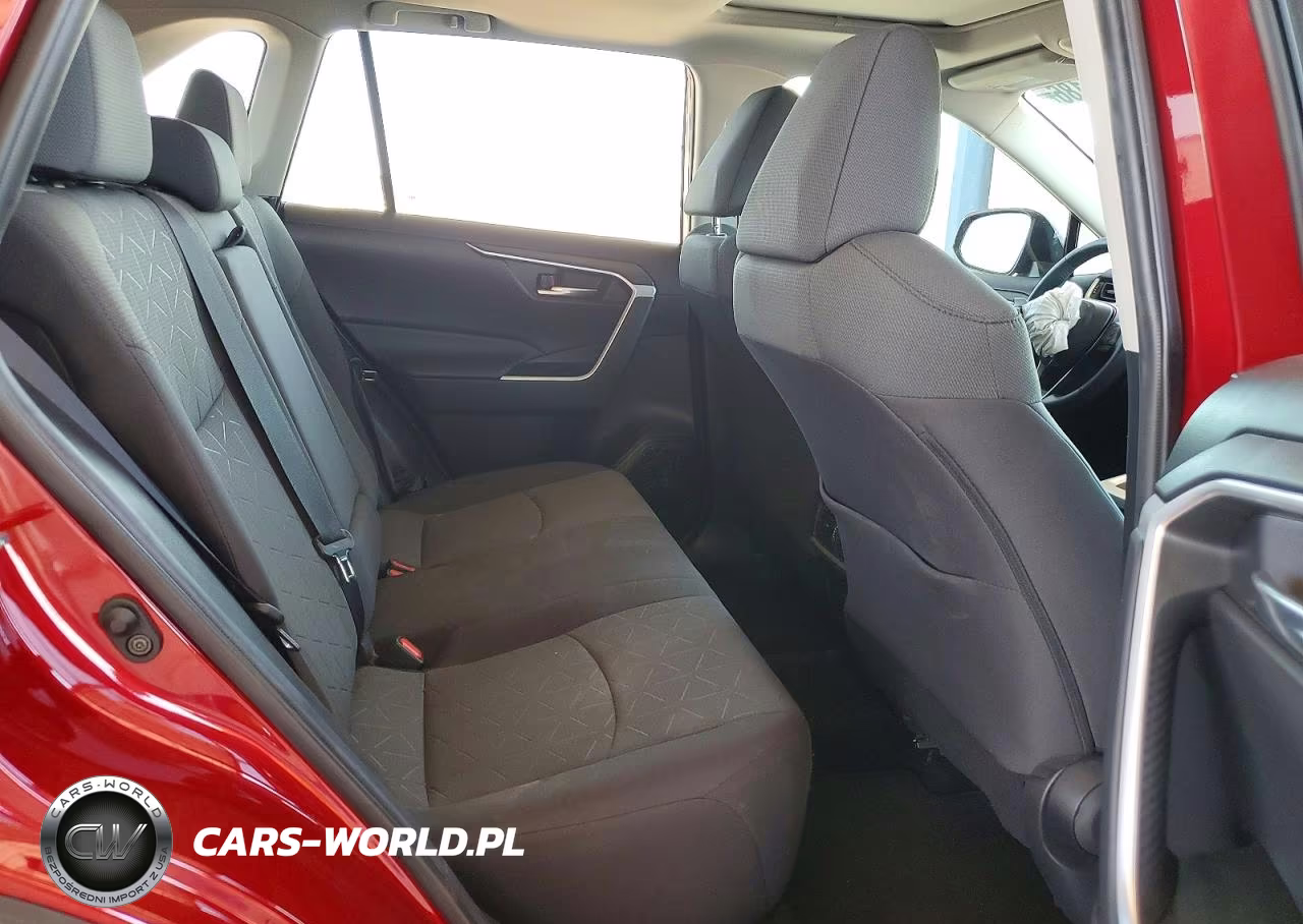 2021 Toyota Rav4 Xle VIN:2T3P1RFV9MW190563 - 10