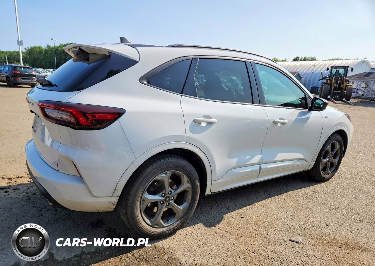 2023 Ford Escape St Line VIN:1FMCU0MN7PUA09056 - 3